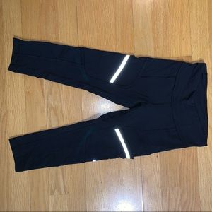 Lulu lemon cropped leggings with pockets